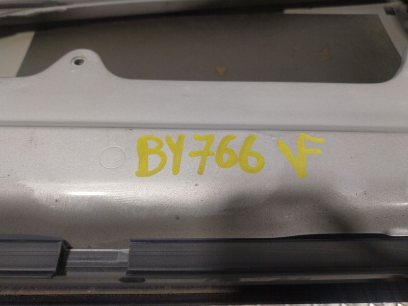 Recambio de puerta delantera derecha para volkswagen golf iv berlina (1j1) conceptline referencia OEM IAM   