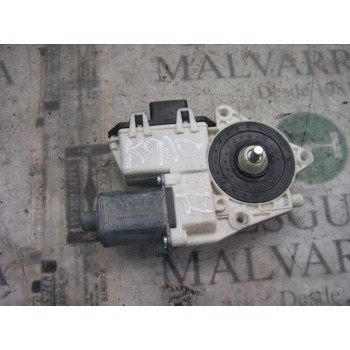 MOTOR ELEVALUNAS TRASERO IZQUIERDO 