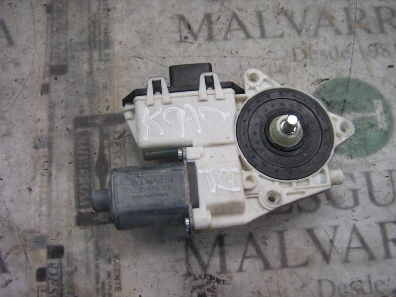 Recambio de motor elevalunas trasero izquierdo para citroën c4 berlina collection referencia OEM IAM   