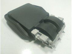 Recambio de apoyabrazos central para audi q7 4mg 3.0 v6 24v tdi referencia OEM IAM  4M8864207S  2