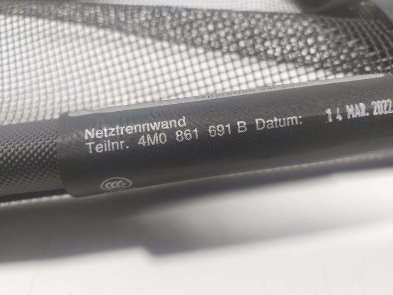 Recambio de bandeja trasera para audi q7 4mg 3.0 v6 24v tdi referencia OEM IAM  4M0861691B 