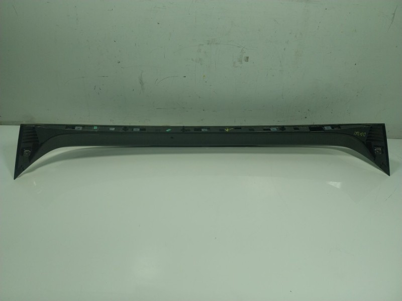 Recambio de aleron trasero para volkswagen t-cross (c11, d31) 1.0 tsi referencia OEM IAM 2GM827933F041  