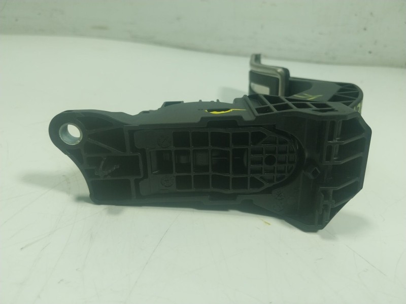 Recambio de potenciometro pedal para audi q7 4mg 3.0 v6 24v tdi referencia OEM IAM  8W1723523A 