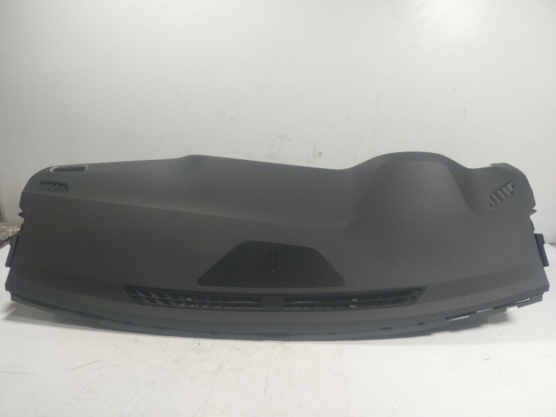 Recambio de salpicadero para seat ateca (kh7) 1.5 16v tsi act referencia OEM IAM 576857003QPLT  575880204D