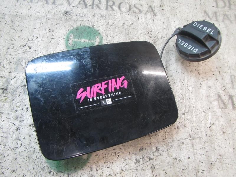 Recambio de tapa combustible para kia sorento 2.5 crdi concept referencia OEM IAM 695113E000  