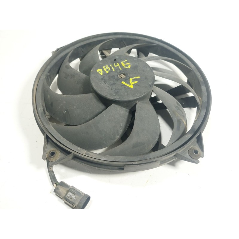 Recambio de electroventilador para citroën xsara berlina 1.9 diesel referencia OEM IAM   