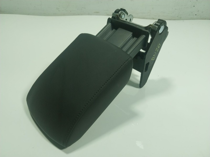 Recambio de apoyabrazos central para volkswagen t-cross (c11, d31) 1.0 tsi referencia OEM IAM 2GM864207AOTF 2GM864207A 