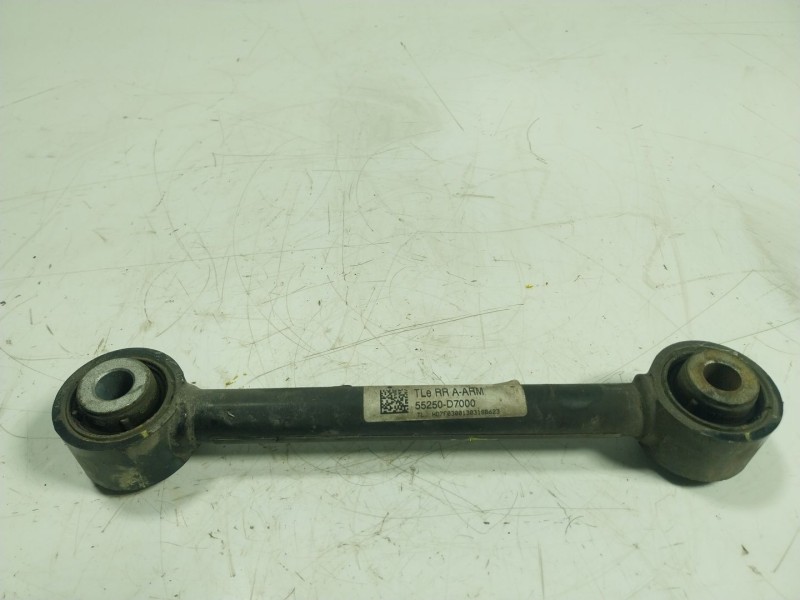 Recambio de brazo suspension inferior trasero derecho para hyundai tucson (tl, tle) 1.7 crdi referencia OEM IAM 55250D7000  