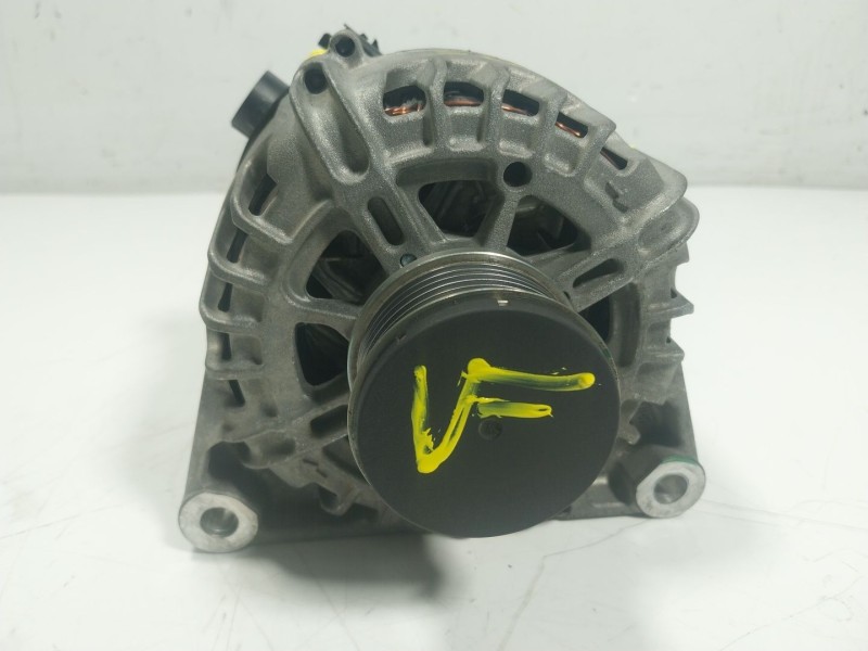 Recambio de alternador para peugeot 208 (p2) 1.2 puretech referencia OEM IAM  9835689480 