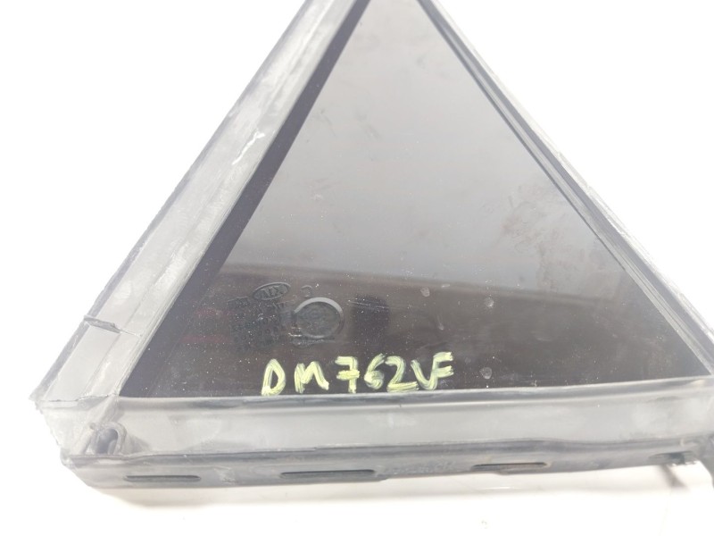 Recambio de cristal custodia trasero izquierdo para kia stonic (ybcuv) 1.6 crdi cat referencia OEM IAM 83417H8400  