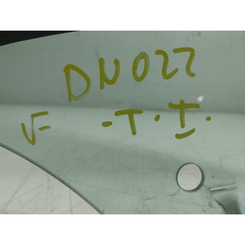 Recambio de cristal puerta trasero izquierdo para jaguar f-pace (x761) 2.0 td4 awd referencia OEM IAM   