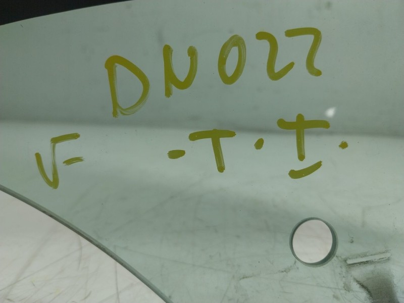 Recambio de cristal puerta trasero izquierdo para jaguar f-pace (x761) 2.0 td4 awd referencia OEM IAM   