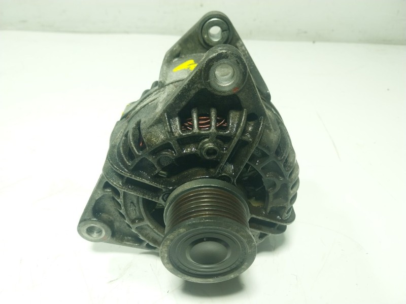 Recambio de alternador para mitsubishi canter euro 5/eev 3.0 diesel referencia OEM IAM  MK667725 