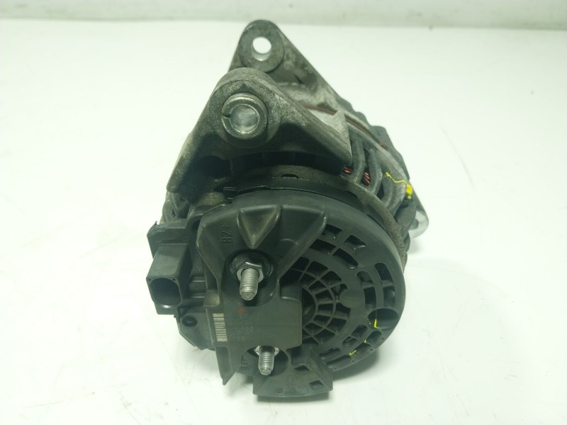 Recambio de alternador para mitsubishi canter euro 5/eev 3.0 diesel referencia OEM IAM  MK667725 