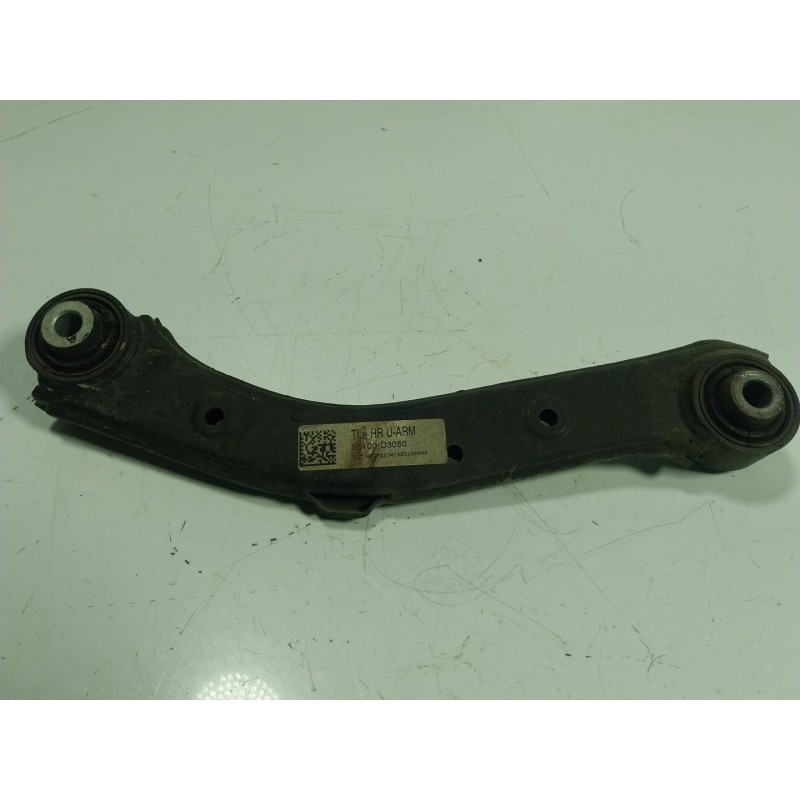 Recambio de brazo suspension superior trasero izquierdo para hyundai tucson (tl, tle) 1.7 crdi referencia OEM IAM 55100D3050  