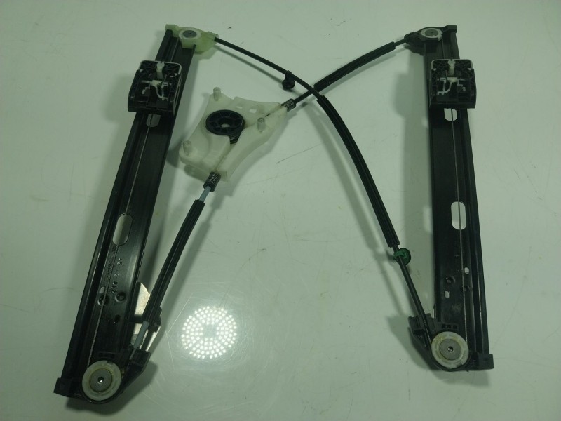 Recambio de elevalunas delantero izquierdo para seat ibiza v (kj1, kjg) 1.0 tsi referencia OEM IAM 6F0837461D 6F0837461D 