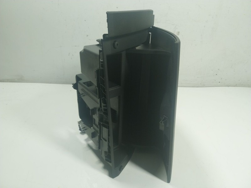 Recambio de guantera para seat ibiza v (kj1, kjg) 1.0 tsi referencia OEM IAM 6F1857095AF82V 6F1857103N 
