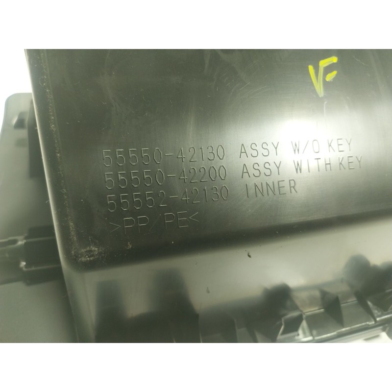 Recambio de guantera para toyota rav 4 v (_a5_, _h5_) 2.5 hybrid (axap54) referencia OEM IAM  5555042130 