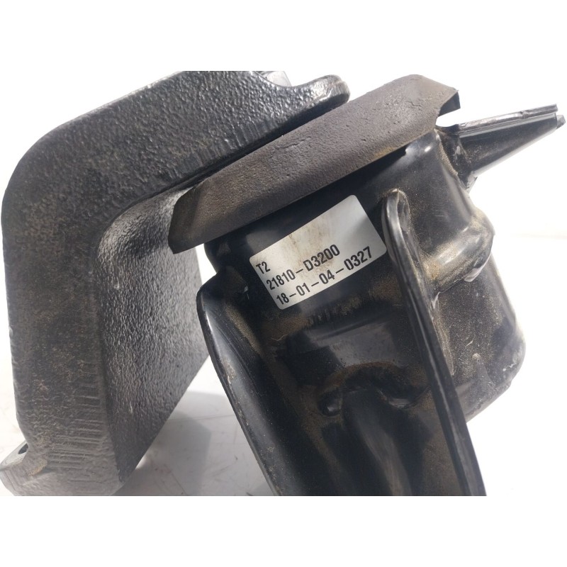 Recambio de soporte motor derecho para hyundai tucson (tl, tle) 1.7 crdi referencia OEM IAM  21810D3200 