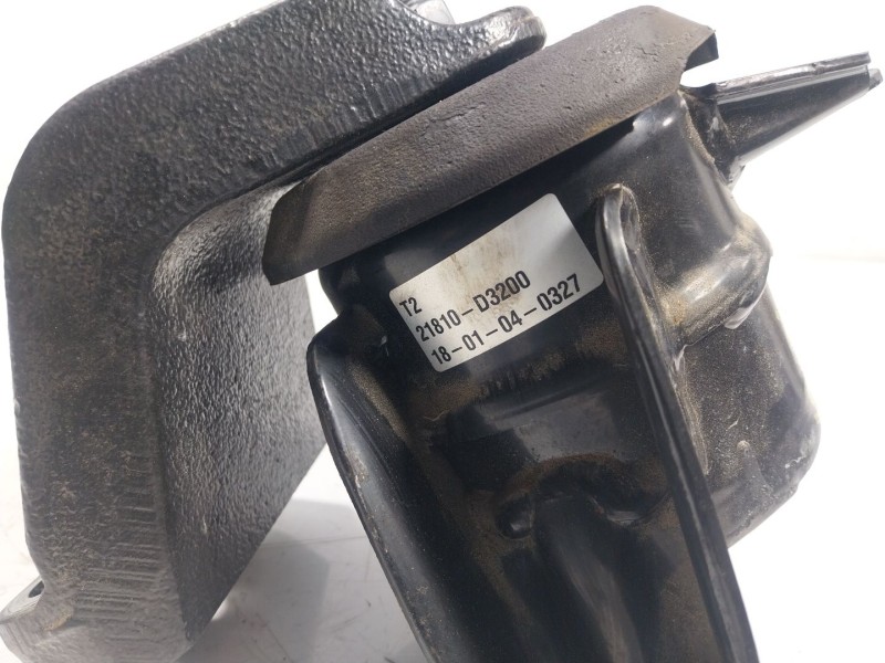 Recambio de soporte motor derecho para hyundai tucson (tl, tle) 1.7 crdi referencia OEM IAM  21810D3200 