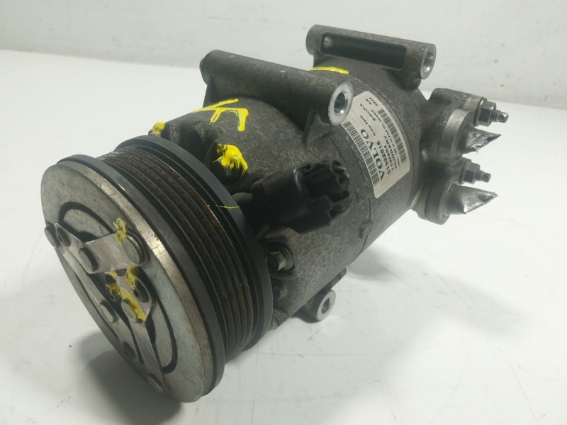 Recambio de compresor aire acondicionado para volvo v60 kombi 1.6 turbo cat referencia OEM IAM  31332616 