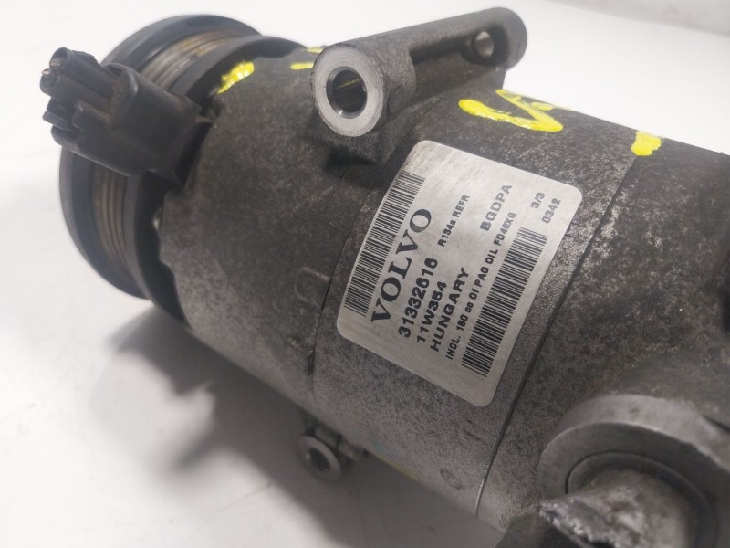 Recambio de compresor aire acondicionado para volvo v60 kombi 1.6 turbo cat referencia OEM IAM  31332616 