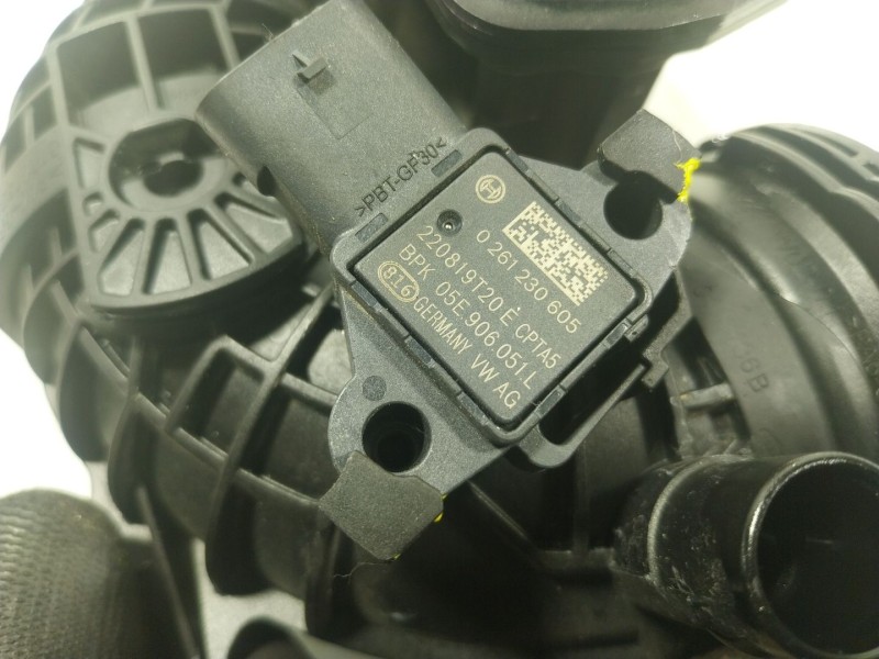 Recambio de caja mariposa para seat ateca (kh7) 1.5 16v tsi act referencia OEM IAM 04E133062S 04E133062S 