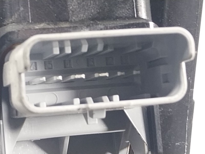 Recambio de elevalunas delantero derecho para peugeot 208 (p2) 1.2 puretech referencia OEM IAM  9829043380 