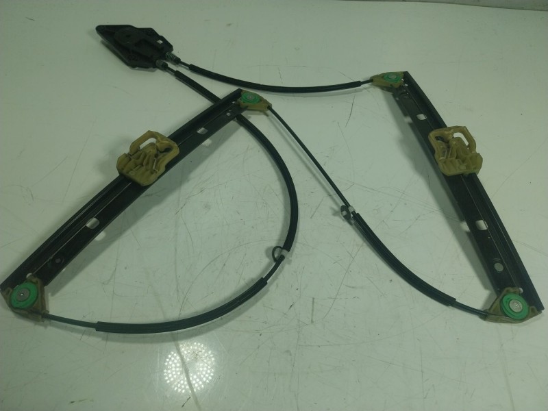 Recambio de elevalunas delantero izquierdo para audi a1 (8x) 1.6 tdi referencia OEM IAM  8X4837461A 