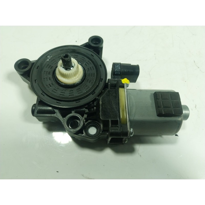 Recambio de motor elevalunas trasero derecho para hyundai tucson (tl, tle) 1.7 crdi referencia OEM IAM 83460D7000 82460D7000 