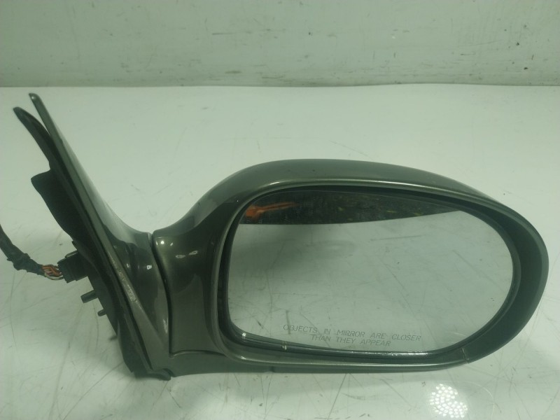 Recambio de espejo derecho para kia carnival ii 2.9 crdi cat referencia OEM IAM   