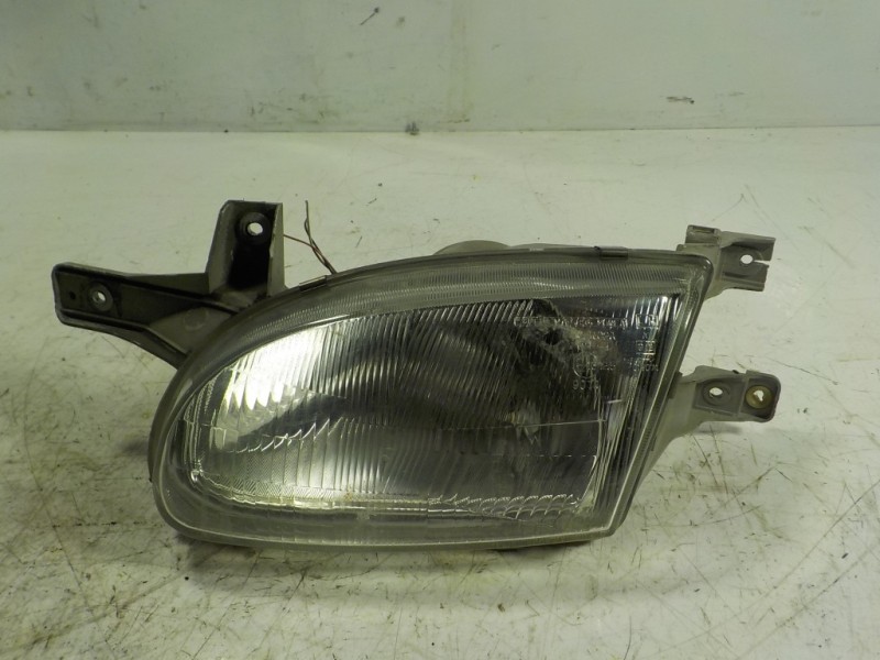 Recambio de faro izquierdo para hyundai accent (lc) 1.3 cat referencia OEM IAM   