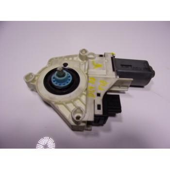 MOTOR ELEVALUNAS TRASERO IZQUIERDO 4L0959801B 4L0959801B 