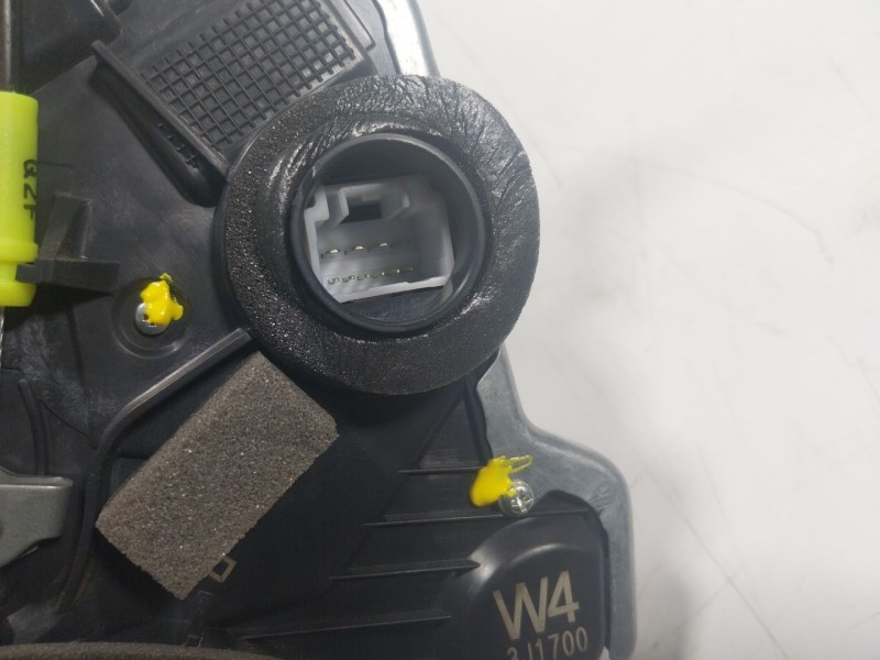 Recambio de cerradura puerta delantera derecha para toyota rav 4 v van (_a5_, _h5_) 2.5 hybrid (axah52) referencia OEM IAM  3J17