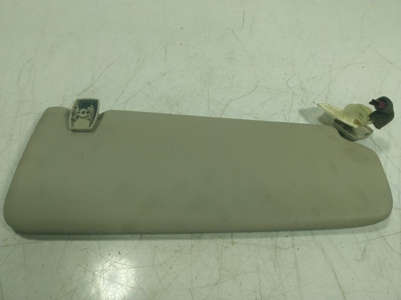 Recambio de parasol izquierdo para bmw 5 (f10) 520 d referencia OEM IAM   