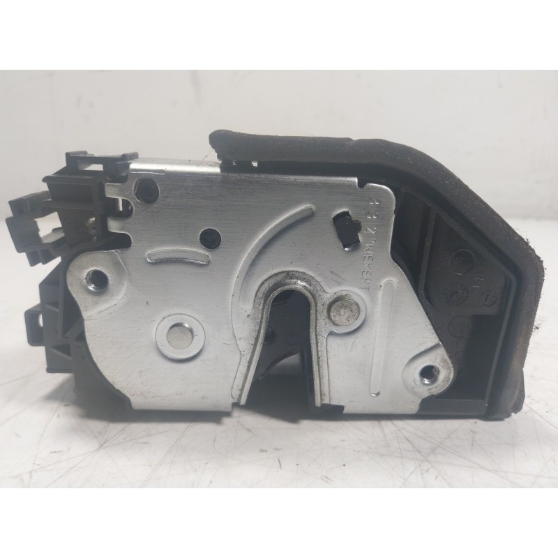 Recambio de cerradura puerta trasera izquierda para bmw 5 (f10) 520 d referencia OEM IAM  7229459 