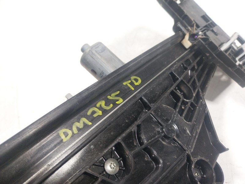 Recambio de elevalunas trasero derecho para peugeot 208 (p2) 1.2 puretech referencia OEM IAM  9829045580 