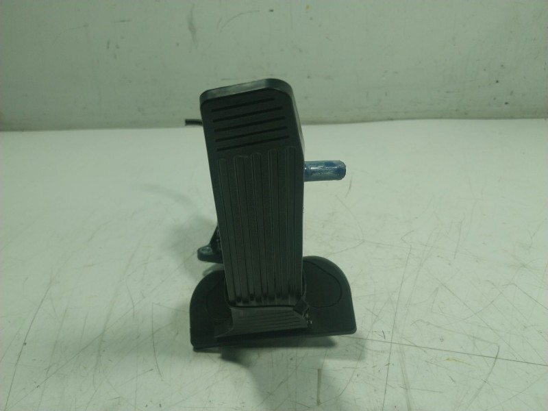 Recambio de potenciometro pedal para toyota rav 4 v van (_a5_, _h5_) 2.5 hybrid (axah52) referencia OEM IAM  7811033141 