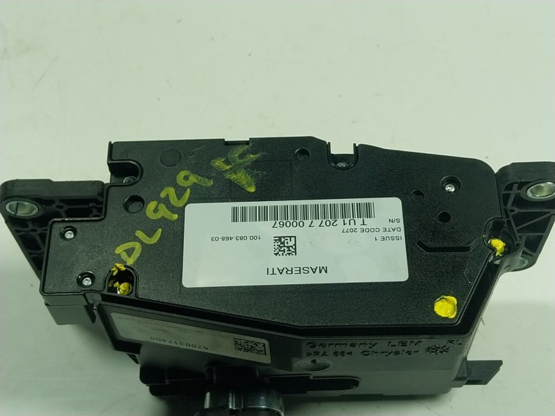 Recambio de palanca cambio para maserati levante 3.0 v6 twinturbo cat referencia OEM IAM  6700317400 