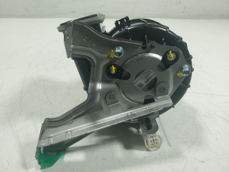 Recambio de motor calefaccion para toyota rav 4 v van (_a5_, _h5_) 2.5 hybrid (axah52) referencia OEM IAM  G923033050 