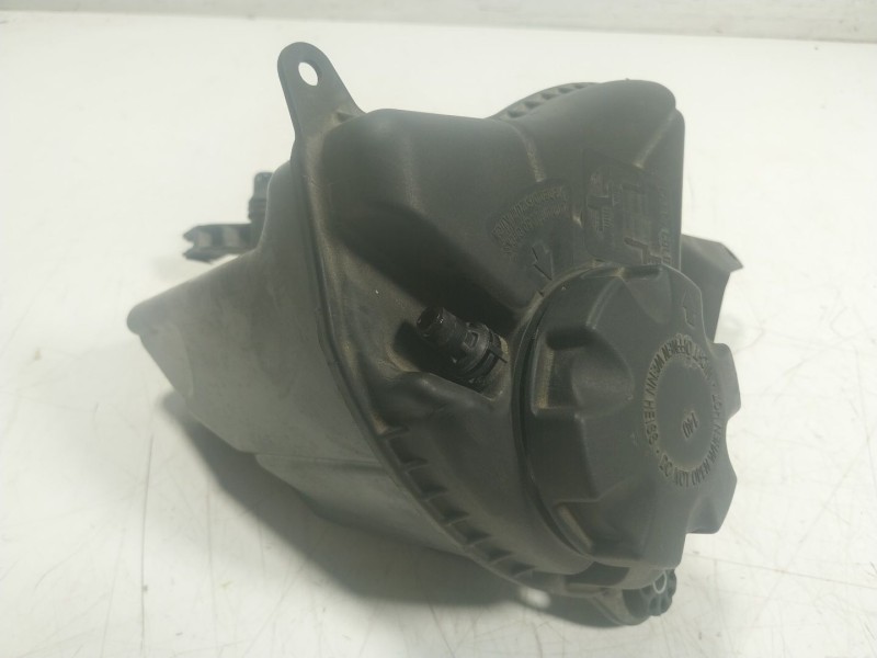 Recambio de deposito expansion para bmw 5 (f10) 520 d referencia OEM IAM  17137601949 