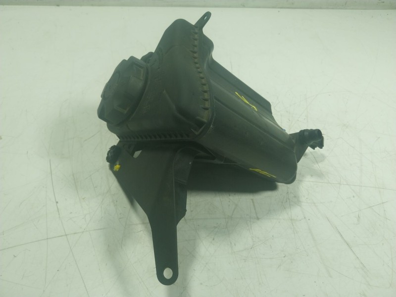 Recambio de deposito expansion para bmw 5 (f10) 520 d referencia OEM IAM  17137601949 