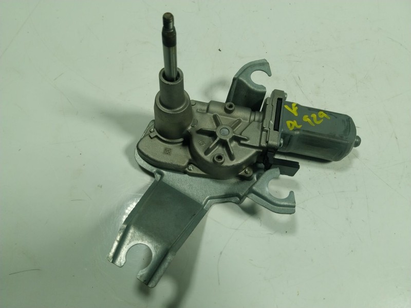 Recambio de motor limpia trasero para maserati levante 3.0 v6 twinturbo cat referencia OEM IAM   