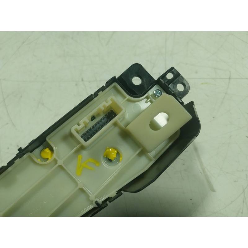 Recambio de palanca freno de mano para toyota rav 4 v van (_a5_, _h5_) 2.5 hybrid (axah52) referencia OEM IAM  75L555 