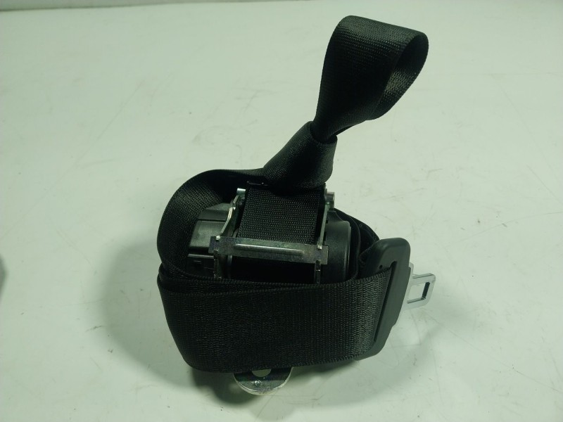 Recambio de cinturon seguridad trasero izquierdo para maserati levante 3.0 v6 twinturbo cat referencia OEM IAM  634166800 