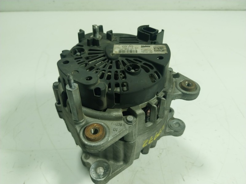 Recambio de alternador para volkswagen touran (5t1) 1.6 tdi referencia OEM IAM  04L903021 
