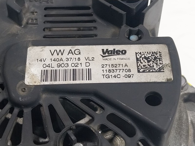 Recambio de alternador para volkswagen touran (5t1) 1.6 tdi referencia OEM IAM  04L903021 