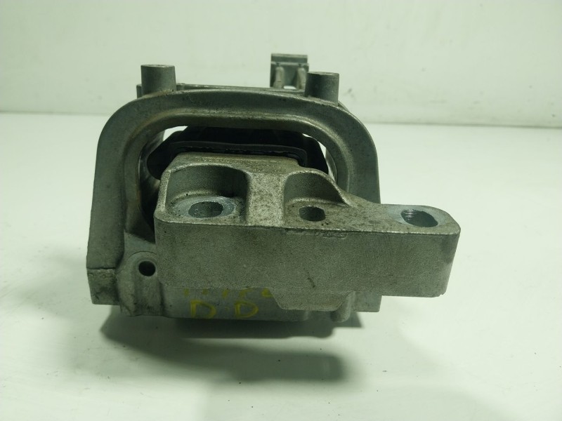 Recambio de soporte motor derecho para volkswagen touran (5t1) 1.6 tdi referencia OEM IAM  5Q0199262 