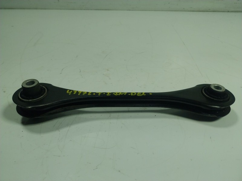 Recambio de brazo suspension inferior trasero izquierdo para volkswagen touran (5t1) 1.6 tdi referencia OEM IAM   