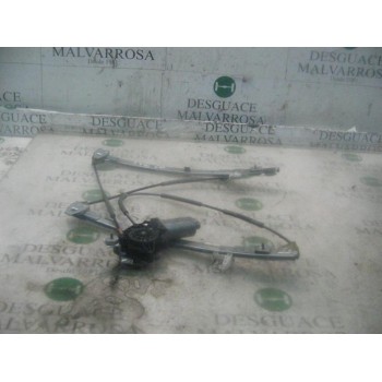 ELEVALUNAS DELANTERO DERECHO 